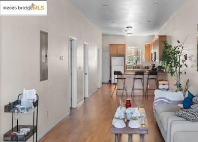 3433 Haven St unit downstairs 1, Emeryville, CA 94608 - photo 2