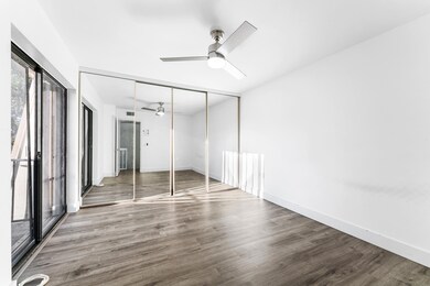 1700 Embassy Dr unit 708, West Palm Beach, FL 33401 - photo 5