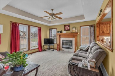 2181 E Sierra Dr, Raymore, MO 64083 - photo 7