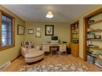 Studio/Study/Office