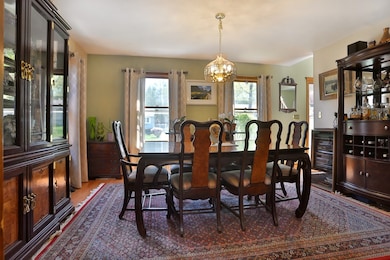 8 Drew St, Newburyport, MA 01950 - photo 7