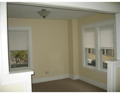 14 Hartshorn Ave unit 2, Worcester, MA 01602 - photo 4