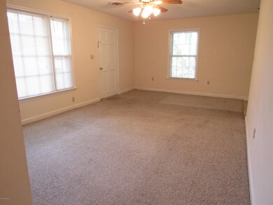 007 Living Room