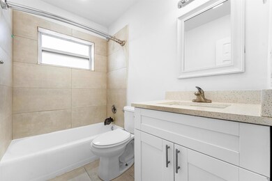 331 SE 19th Ave unit 4, Pompano Beach, FL 33060 - photo 3