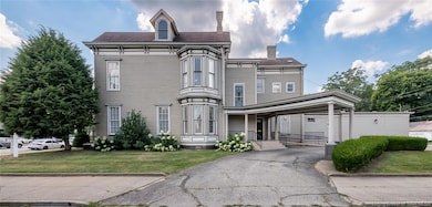 1217 E Spring St, New Albany, IN 47150 - photo 5