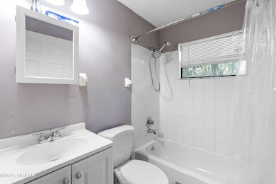 24-web-or-mls-600 Byron Ave, Daytona Bea