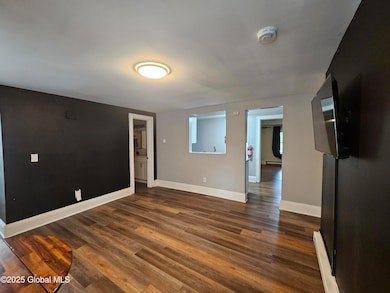 15 Ten Broeck St unit Garden, Albany, NY 12210 - photo 4