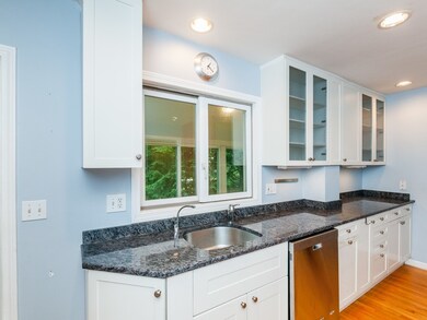 88 Townsend Rd unit 2, Belmont, MA 02478 - photo 5