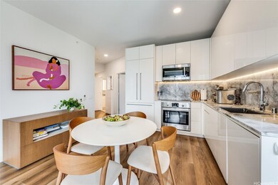 'A'ali'i unit 502, Honolulu, HI 96814 - photo 2