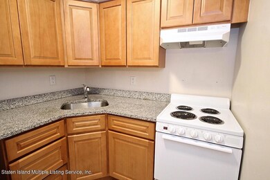999 Forest Ave unit 1K, Staten Island, NY 10310 - photo 5