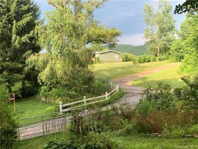 Mountain view from deck could be opened even more 