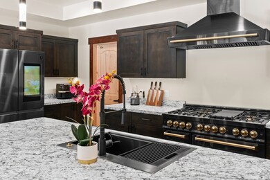 528 Gallatin Ave, West Yellowstone, MT 59758 - photo 5