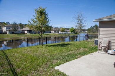 12153 Alexandra Dr, Jacksonville, FL 32218 - photo 3