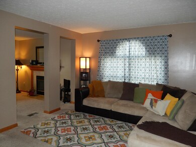 2048 Great Brook Dr, Columbus, OH 43223 - photo 6