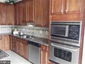 25116 Pennywort Terrace, Stone Ridge, VA 20105 - photo 2