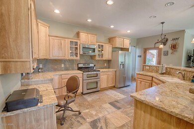 Granite & Stainless