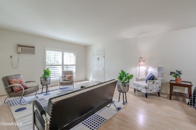 22050 Calvert-16