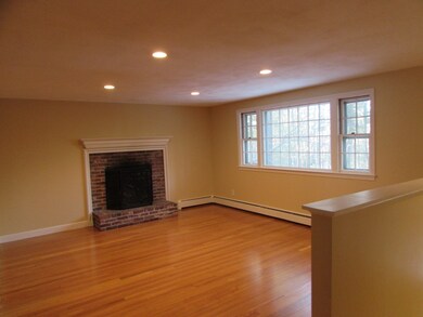 166 Pine Hill Rd, Boxborough, MA 01719 - photo 2