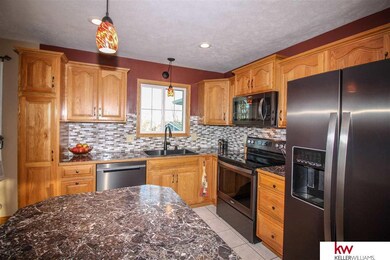 4623 N 130th Cir, Omaha, NE 68164 - photo 7