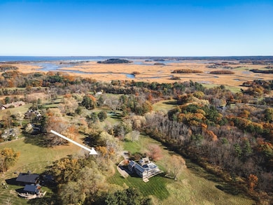 154 Argilla Rd, Ipswich, MA 01938 - photo 3