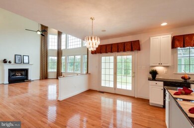 43248 Valiant Dr, Chantilly, VA 20152 - photo 4