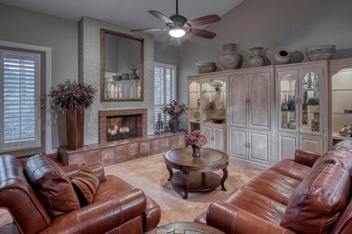 4-6-Living Room