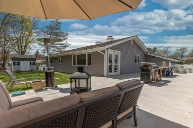 5 Sycamore St, Danvers, MA 01923 - photo 4