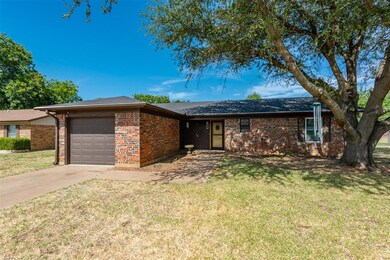 513 Palo Duro Dr, Joshua, TX 76058 - photo 2