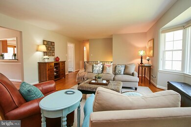 6411 Crosswoods Dr, Falls Church, VA 22044 - photo 6