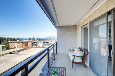 The Camelot Condominiums unit 404, Edmonds, WA 98020 - photo 3