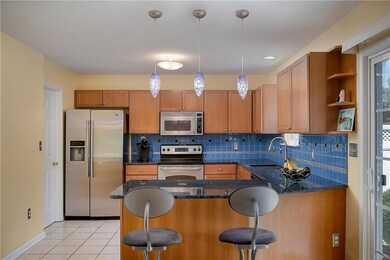 5506 Tanglewood Ln, Allentown, PA 18106 - photo 5