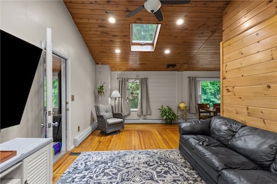 16 Spectacle Ave, Warwick, RI 02888 - photo 7