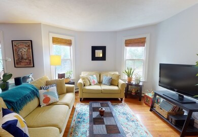 48 Woodlawn St unit 4, Jamaica Plain, MA 02130 - photo 3