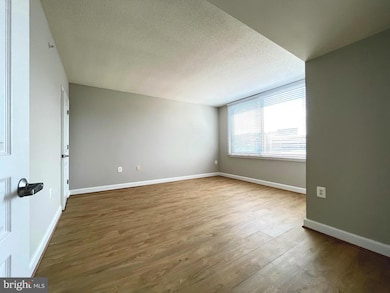 Midtown Alexandria Station Condominiums unit 917, Alexandria, VA 22303 - photo 6