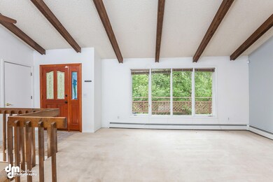11961 Steeple Chase Circle-large-004-35-