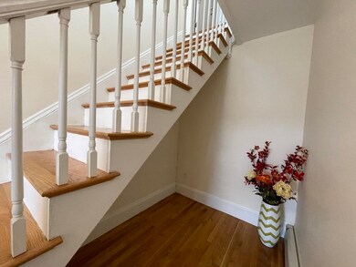 272 Newtonville Ave unit 272, Newtonville, MA 02460 - photo 3