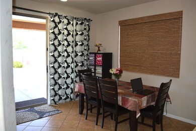 Breakfast nook