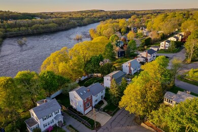 736 E Merrimack St, Lowell, MA 01852 - photo 6