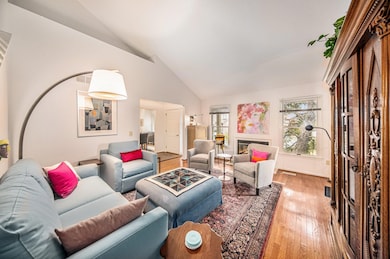 526 Galen Cir, Ann Arbor, MI 48103 - photo 7