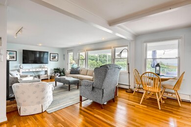 01_Living_Room_IMG_6340