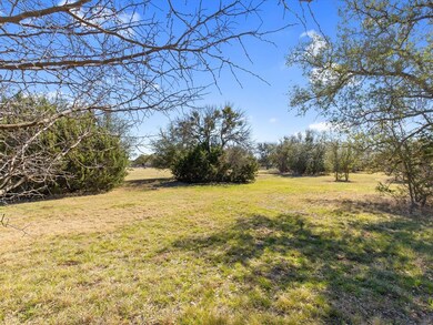 401 Yukon Ct, Weatherford, TX 76087 - photo 6