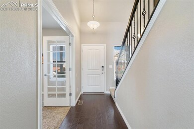 10627 Outfit Dr, Colorado Springs, CO 80925 - photo 5