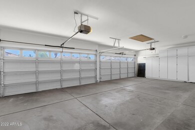 32-web-or-mls-6423-w-jasper-dr