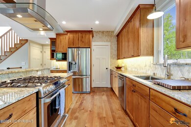 . . . stainless appliances. . .