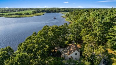 139 Donovans Ln, Westport, MA 02790 - photo 5