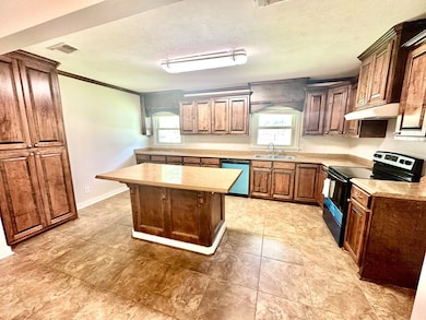 604 Byrd St, Brookhaven, MS 39601 - photo 4