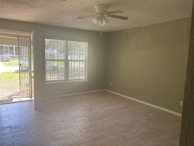 4830 Van Fleet St, Houston, TX 77033 - photo 3