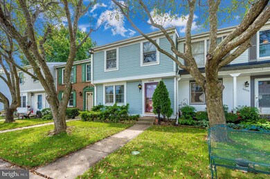 6808 Farmbrook Ct, Frederick, MD 21703 - photo 2