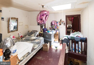 2125 E Chase St, Baltimore, MD 21213 - photo 6