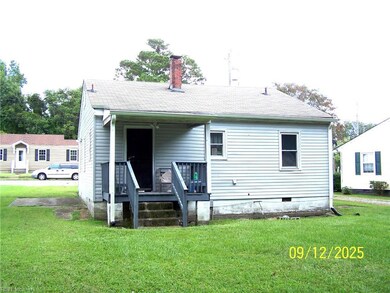 571 Laurel St, Franklin, VA 23851 - photo 6